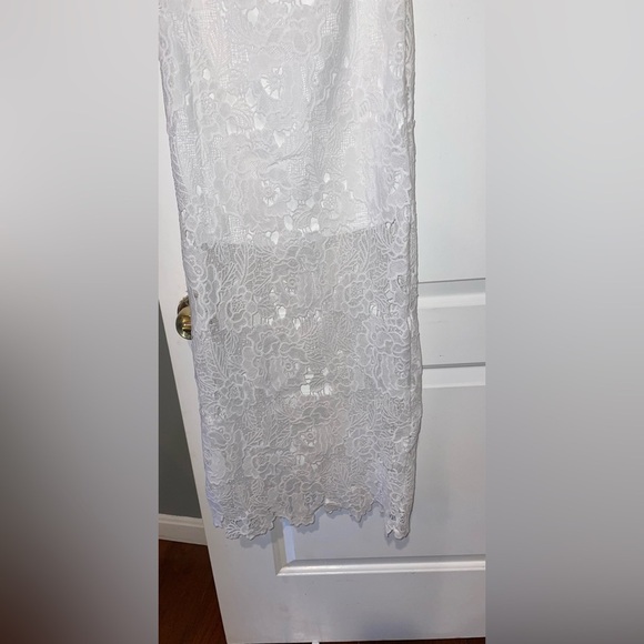 New! Amable by Mable Lace Cutout White Midi Dress 🤍 Small NWT! - Picture 6 of 11